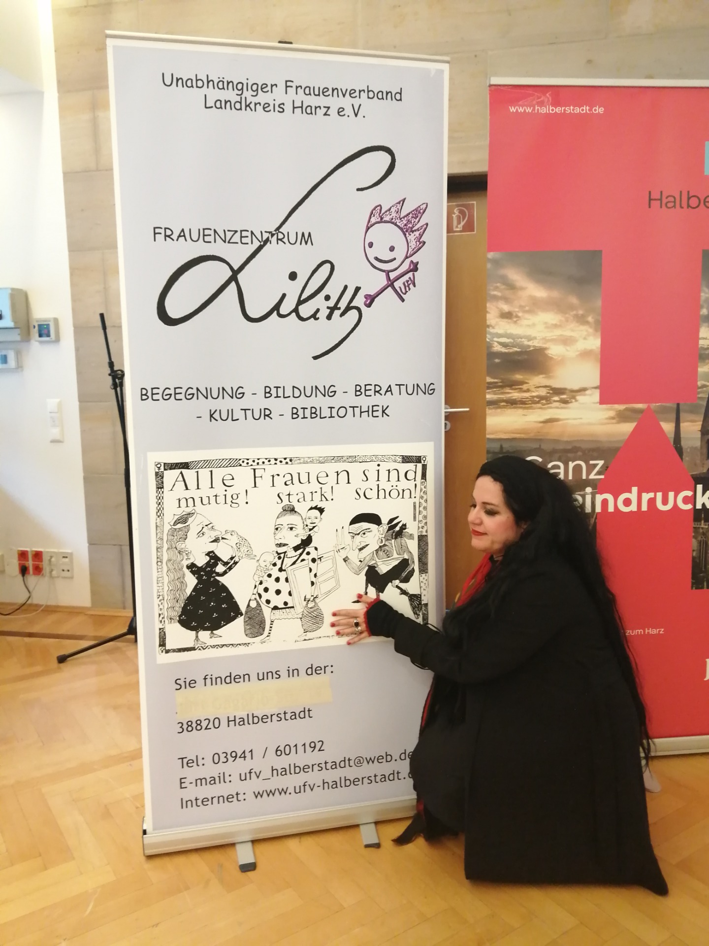 Bildnachweis:      Foto: © Steffi F. Goldberg     Mit freundlicher Genehmigung von Julia Siebenschuh.